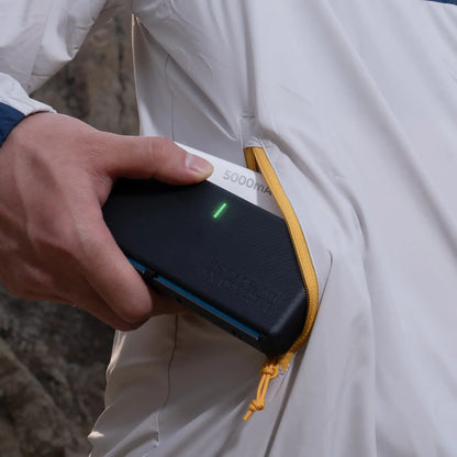 Insta360 X5 Fast Charge 多功能充電收納盒